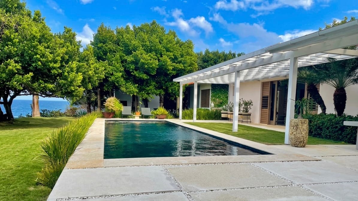 Villa exclusiva en península privada con amplias vistas al mar en Cabrera — 1