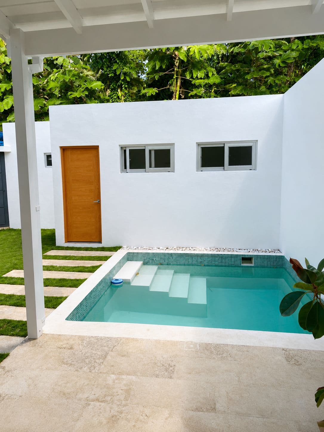 Villa en venta de oportunidad en Las Terrenas a 600 metros de playa Las Ballenas — 2